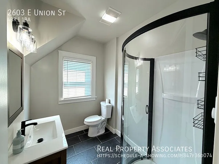 2603 E Union St — Photo 11