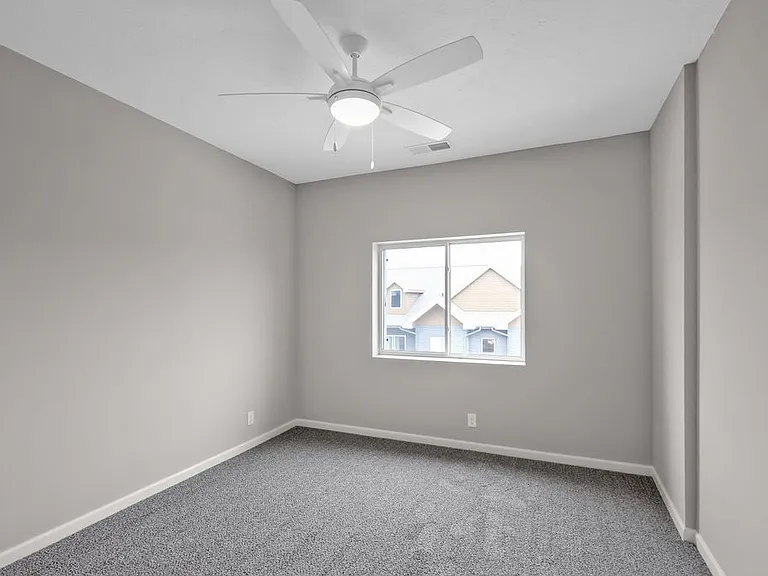 The Creek Apartments — Photo 47