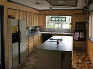 47 Sycamore St, New Caney, TX 77357