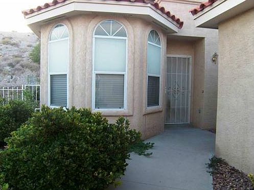 3rd image of 135 N Alto Mesa Dr #A