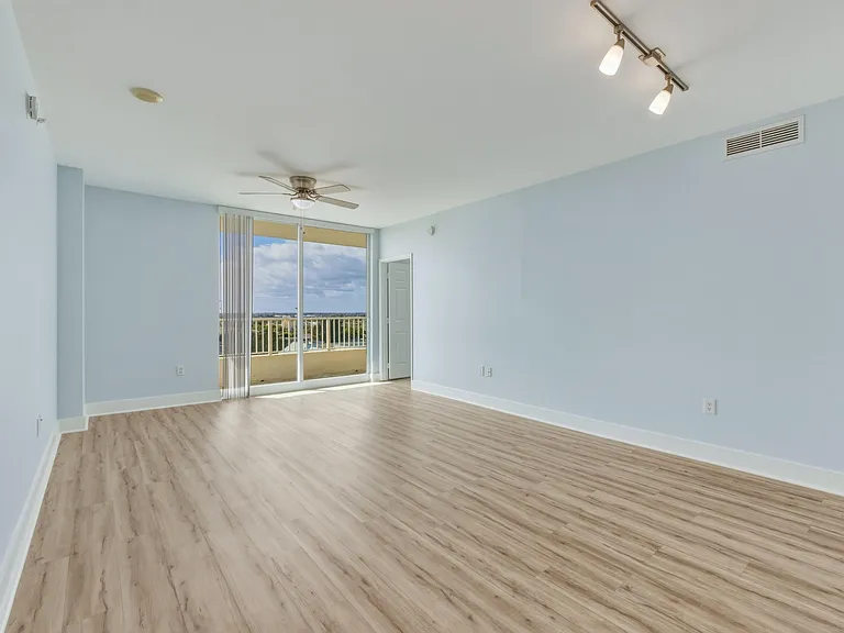 625 Casa Loma Blvd #1206 — Photo 9