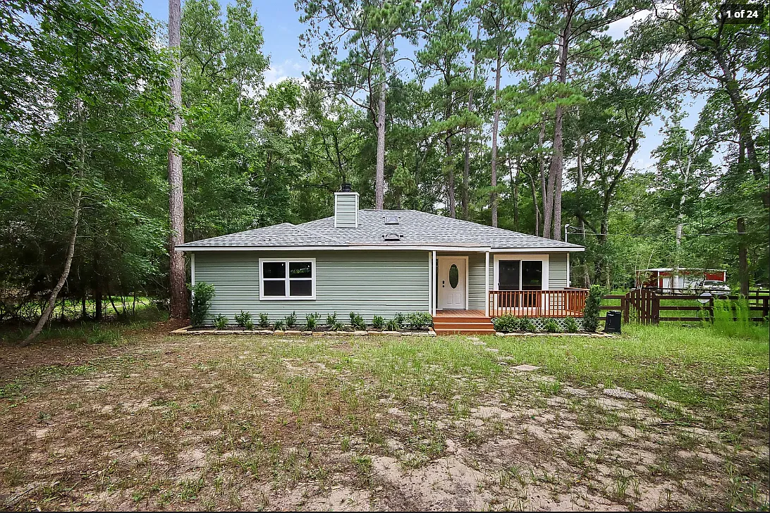 25319 Penguin Street - 1 — Photo 1