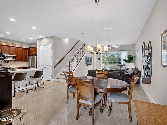 4th image of 6346 Hanfield Dr