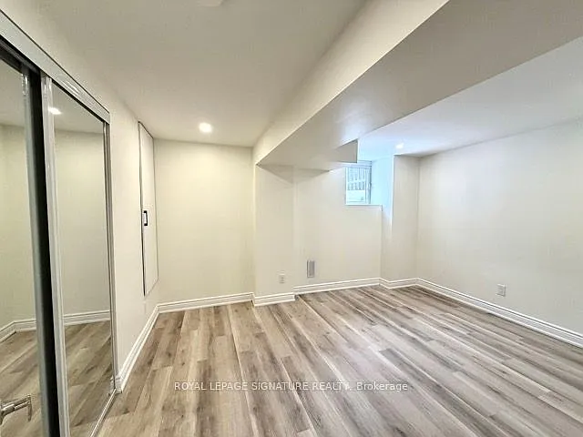 362 Landsborough Ave #BASEMENT — Photo 15