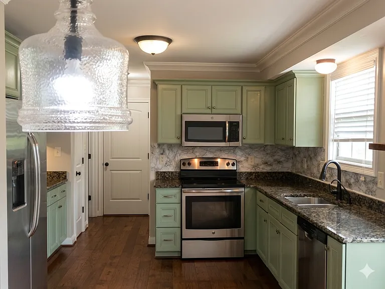 284 Ivy Bend Cir — Photo 5