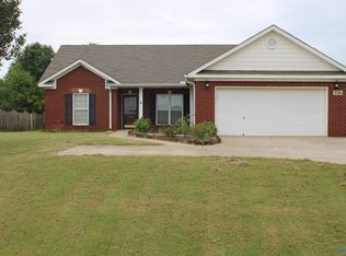 536 Hills Chapel Rd, Hazel Green, AL 35750