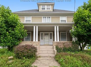 207 N St W, Ripley, WV 25271