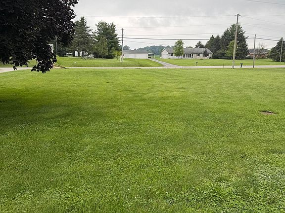 2nd image of 2330 Riverside Dr