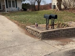 1159 SW Mifflin Ct, Topeka, KS 66604