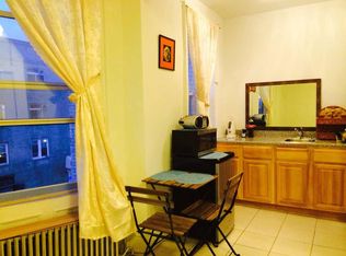 376 Bay Ridge Ave, Brooklyn, NY 11220