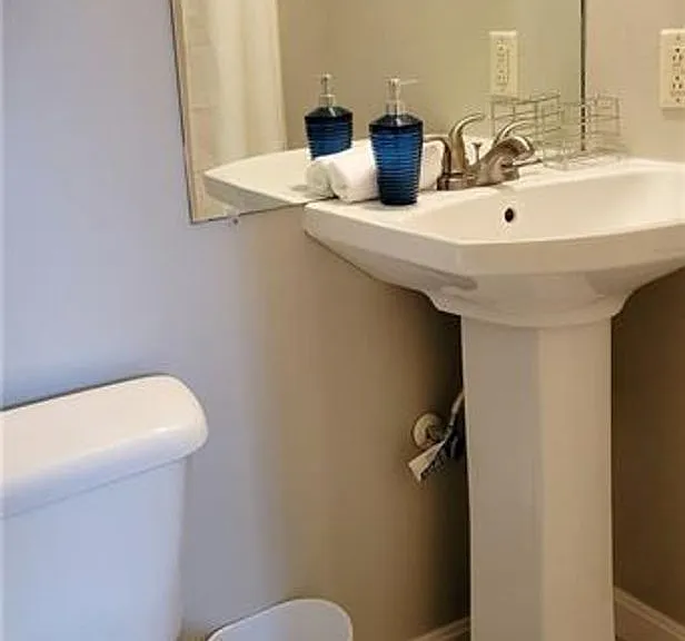 1421 Sandstone Dr — Photo 27