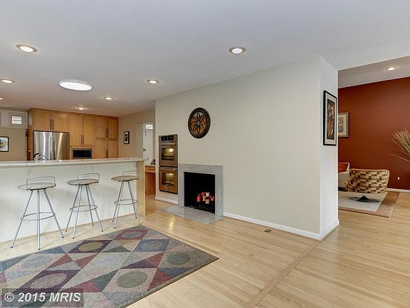 3rd image of 9303 Hamilton Dr
