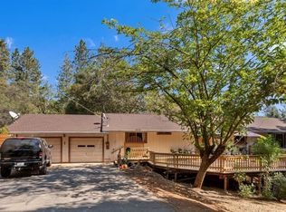 21319 Robin Ln, Pine Grove, CA 95665