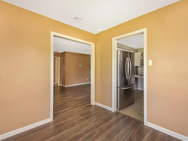202 Norview Dr — Photo 9