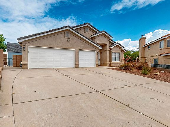 2nd image of 8420 La Paloma Ct NW