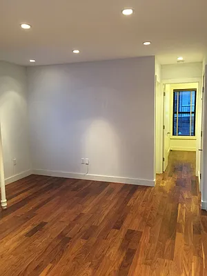 Rented by Flatiron Real Estate Advisors LLC | media 61