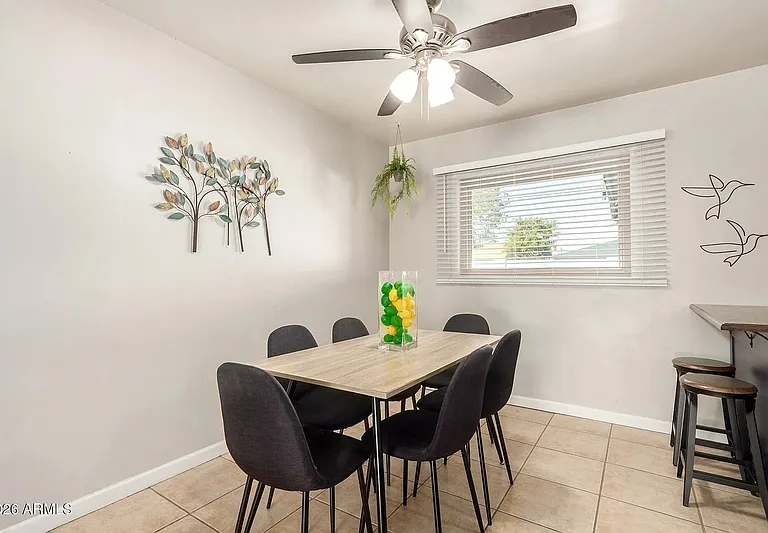 1412 W 7th Pl — Photo 18