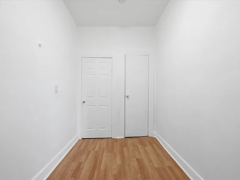 1307 College Ave #2 — Photo 5