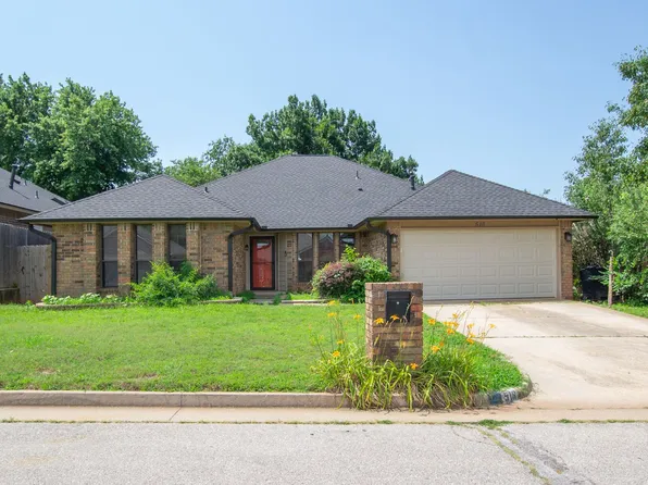 516 NW 171st St, Edmond, OK 73012