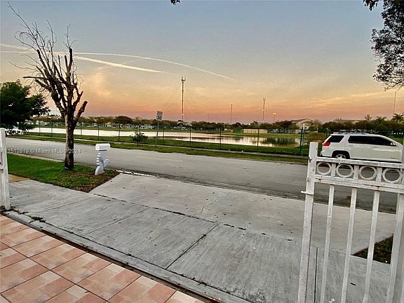 3rd image of 20400 NW 17th Ave