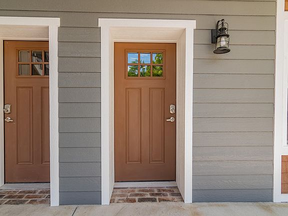 2nd image of 98 Chicksaw Ln #2-D