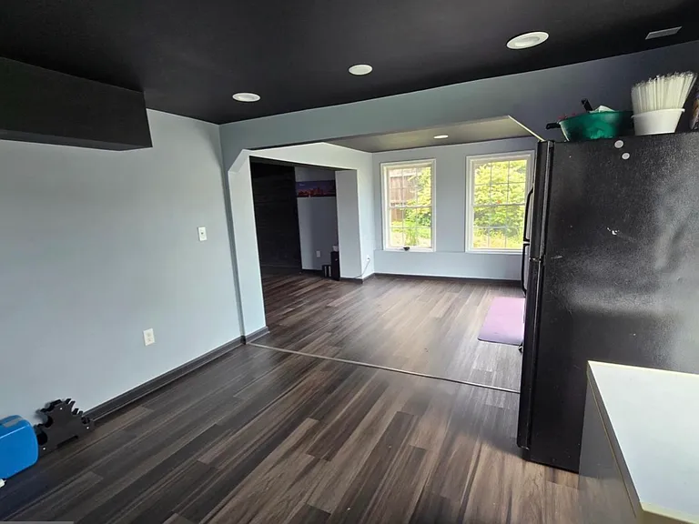 7513 Saffron Ct — Photo 24