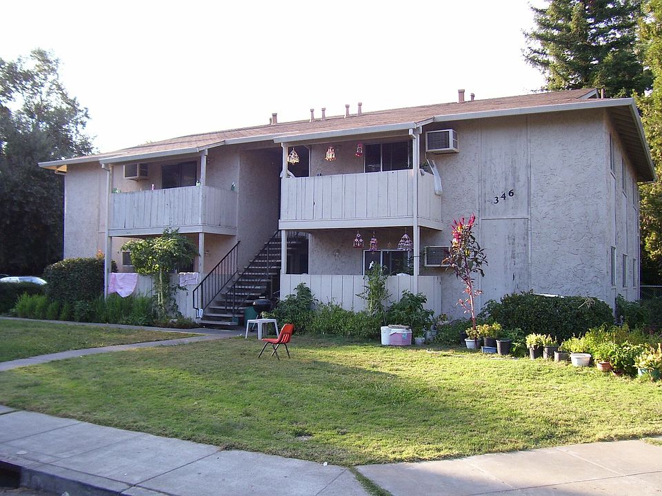 2 Story Stucco 4Plex
