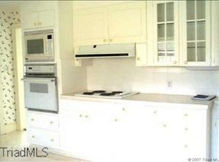 1015 Chester Rd, Winston Salem, NC 27104