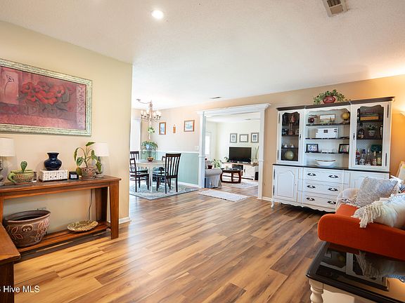 2nd image of 225 Rockwell Road
