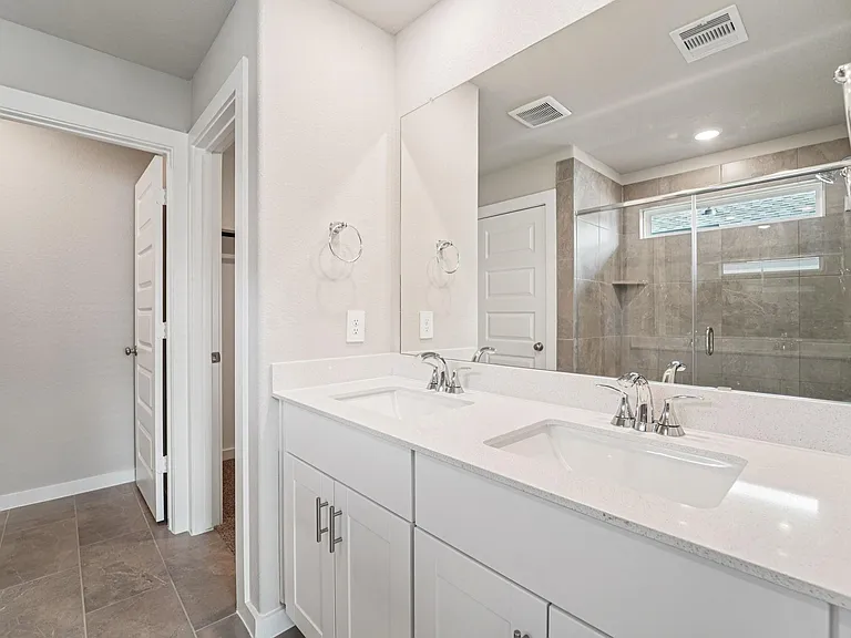 16691 Sterling Cliff St — Photo 15