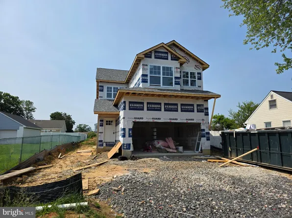 956 Ralph Ave, Langhorne, PA 19047