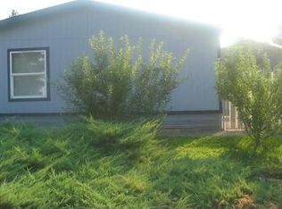 132 Meadow Ln, Eagle Pt, OR 97524