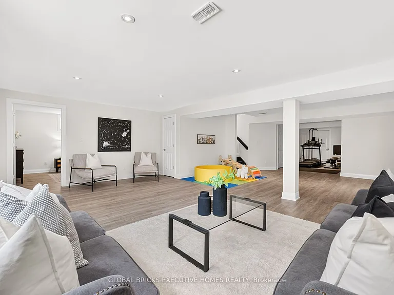 56 Valleyscape Dr — Photo 42