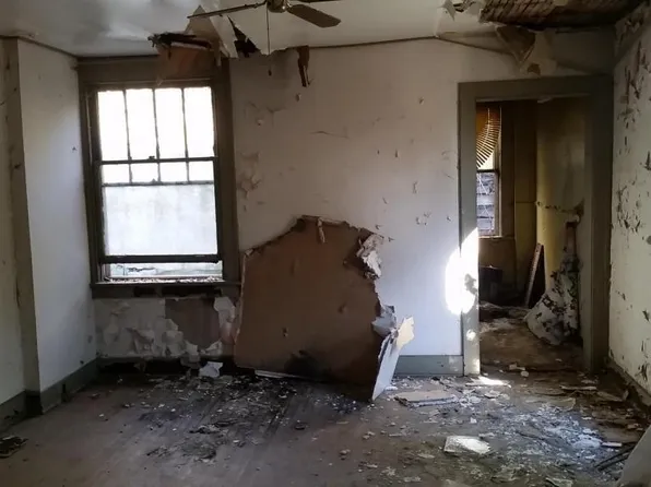 2241 Hawthorne Ave, Pittsburgh, PA 15218