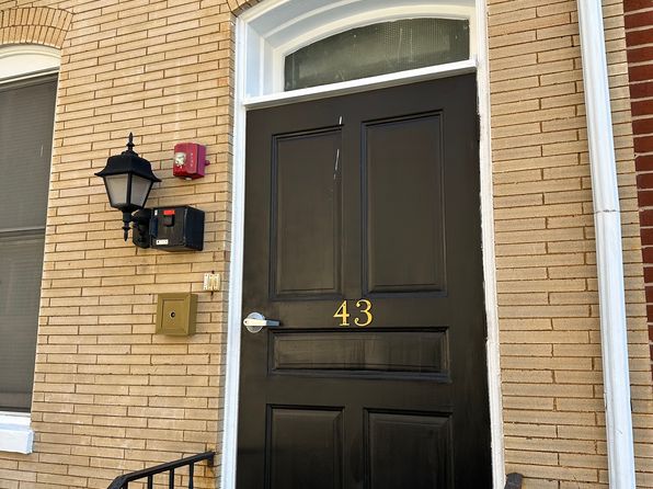 43 N Newberry St #2