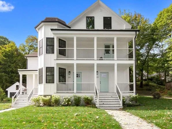 57 Myrtle Ave #1, Wakefield, MA 01880