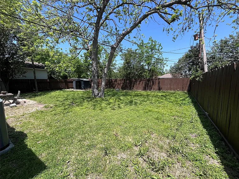 8626 Greiner Dr — Photo 6