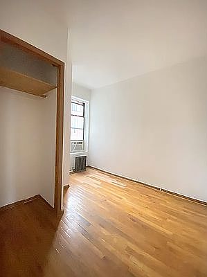 3rd image of 213 6th Ave APT 14