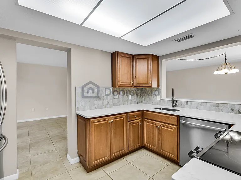 2733 Orchid Oaks Dr #202B — Photo 8
