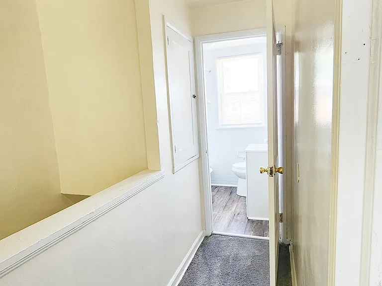 2601 N Heald St — Photo 32