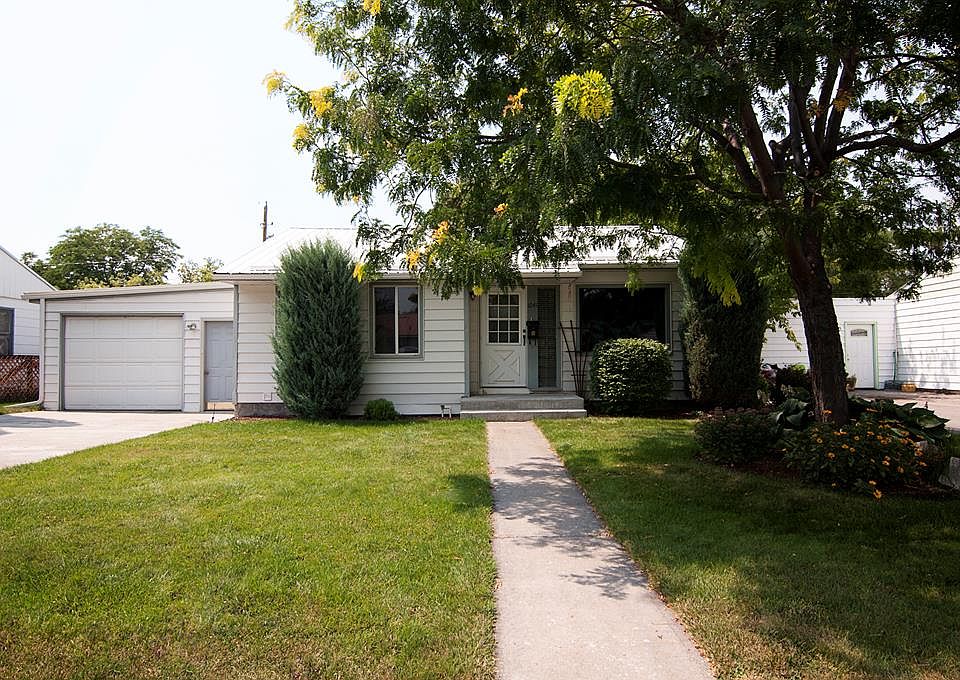 1st image of 1041 Vine Ave
