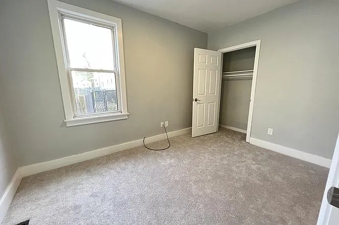 148 Florence St #1 — Photo 4