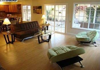 2nd image of 30917 Periwinkle Dr