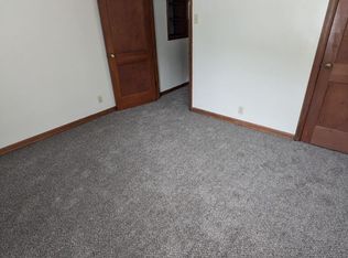1408 S Ohio Ave, Sedalia, MO 65301