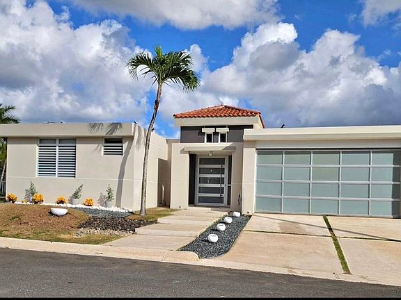 3rd image of 1 Jardin St