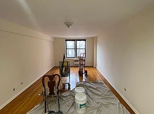 77-39 164th St #2A, Fresh Meadows, NY 11366