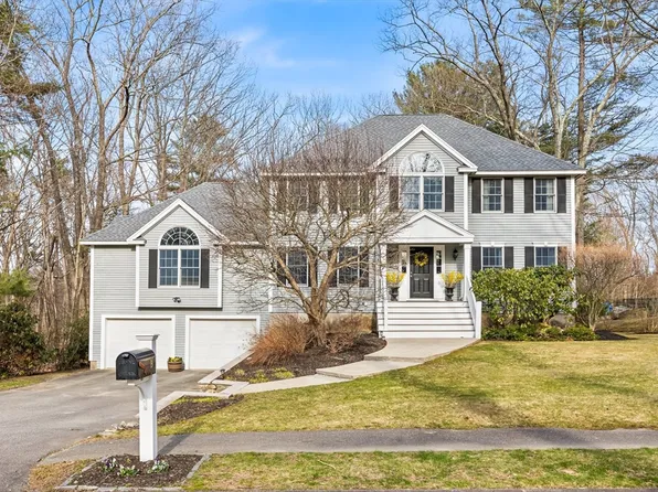 3 Belmont Ln, North Reading, MA 01864