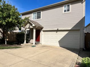 2652 Grand Fir Dr, Greenwood, IN 46143