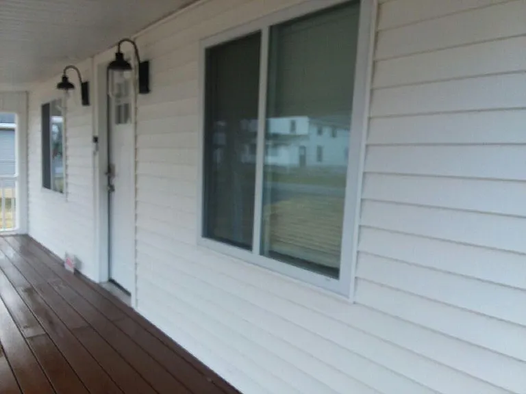 119 E Wilson St — Photo 6