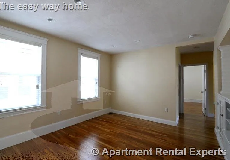 38 Medford St #A — Photo 5